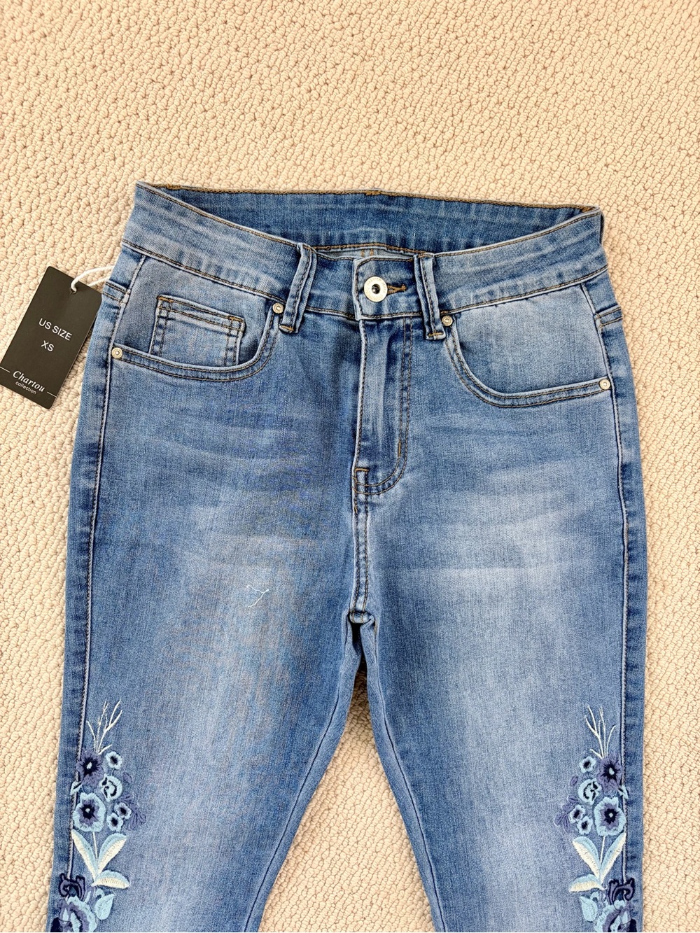Chartou High-Rise Blue Embroidered Flare Jeans Size XS - Picture 2 of 7